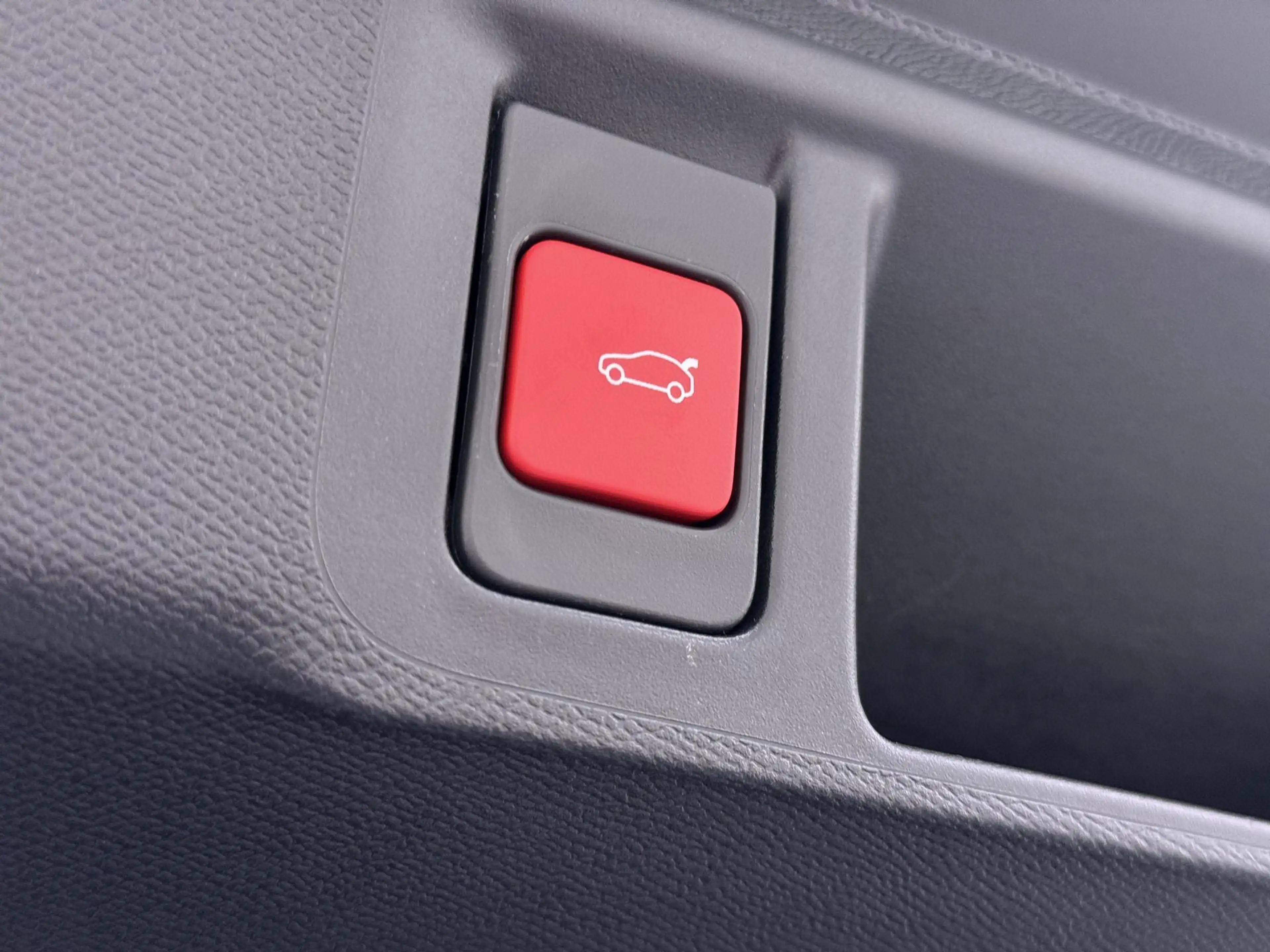 Opel Astra Sports Tourer 1.6 Turbo Plug In Hybrid Ultimate | — photo 5