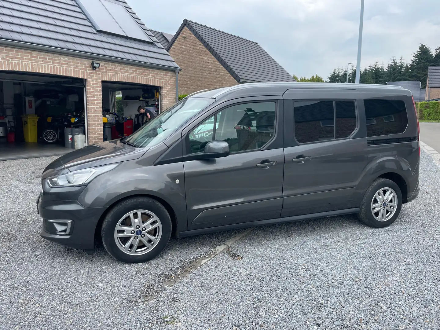 Ford Tourneo Connect Tourneo Connect 1.5 EcoBlue Start-Stop Titanium - 2