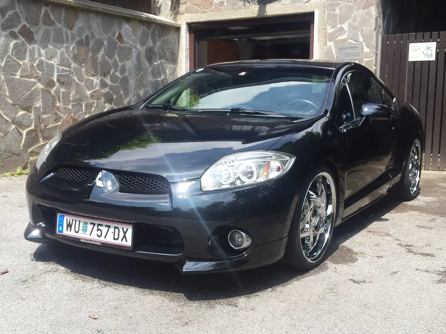 Mitsubishi Eclipse 4G Negro - 2