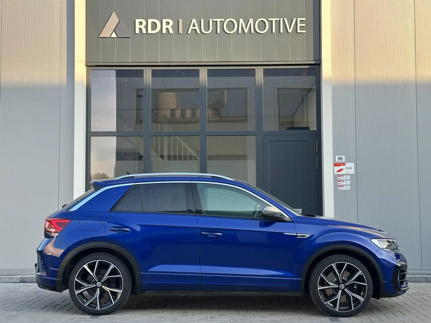 Volkswagen T-Roc 2.0 TSI 4Motion R Blu/Azzurro - 2
