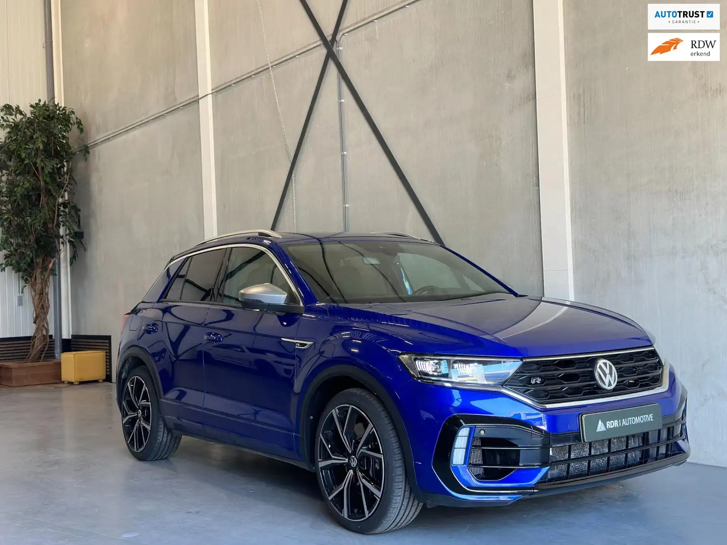Volkswagen T-Roc 2.0 TSI 4Motion R Bleu - 1