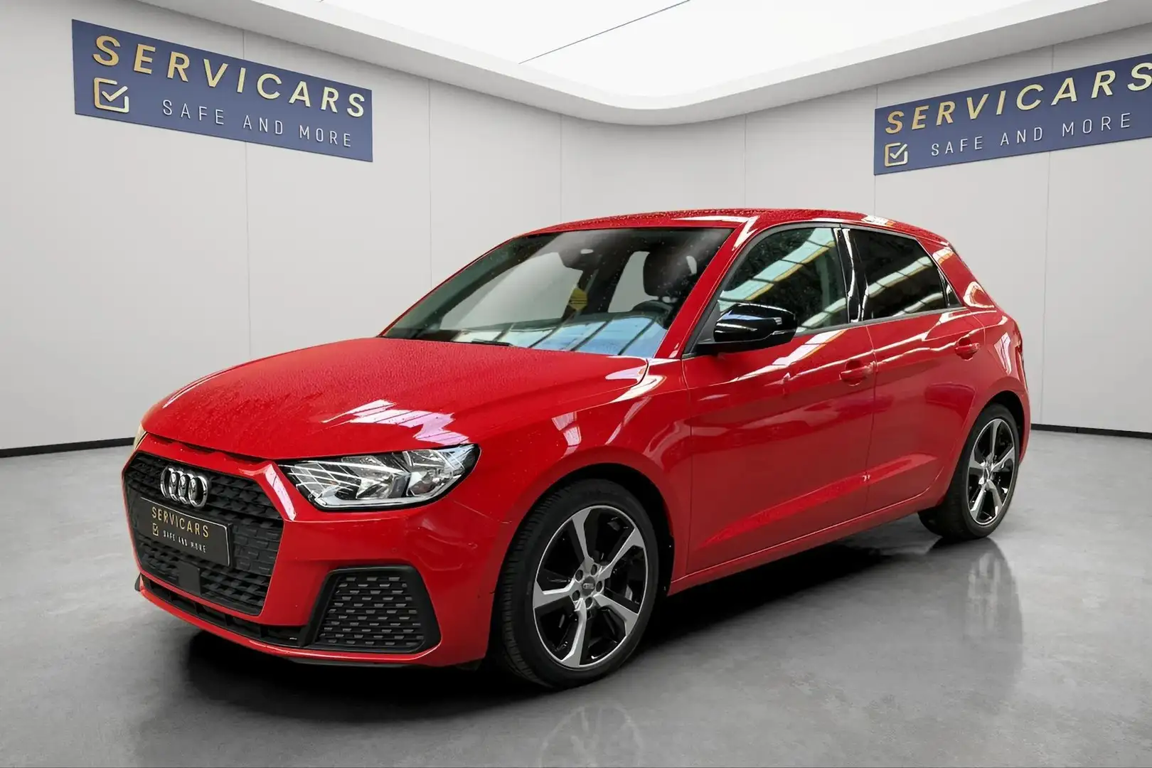 Audi A1 Sportback 30 TFSI Carnet ok/12 MOIS DE GARANTIE Rouge - 1