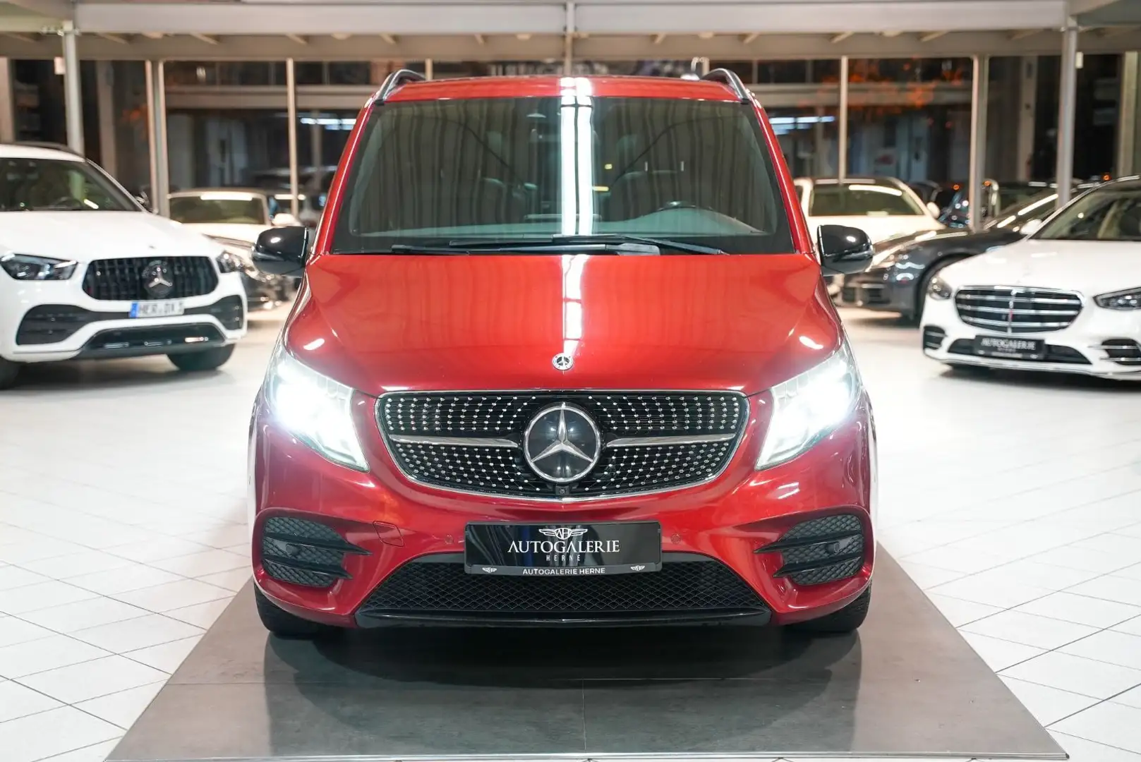 Mercedes-Benz V 300 d AMG EDITION Lang*PANO*DISTR*LEDER*BURM* Roşu - 2
