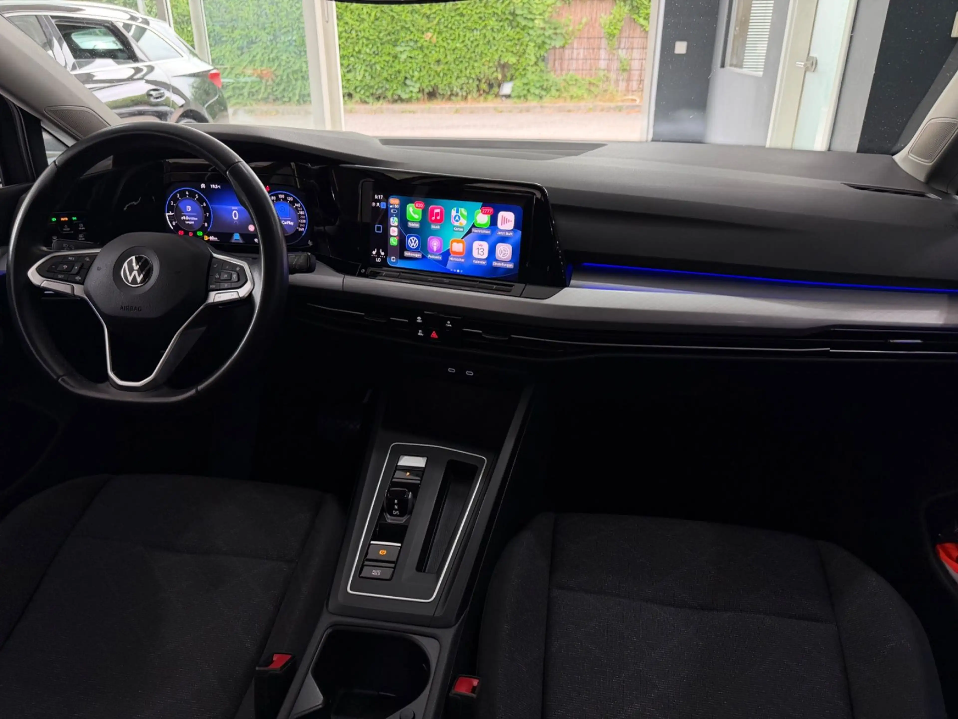 Volkswagen Golf VIII Variant Life eTSI*AUTOMATIK*AHK*LED* — photo 15