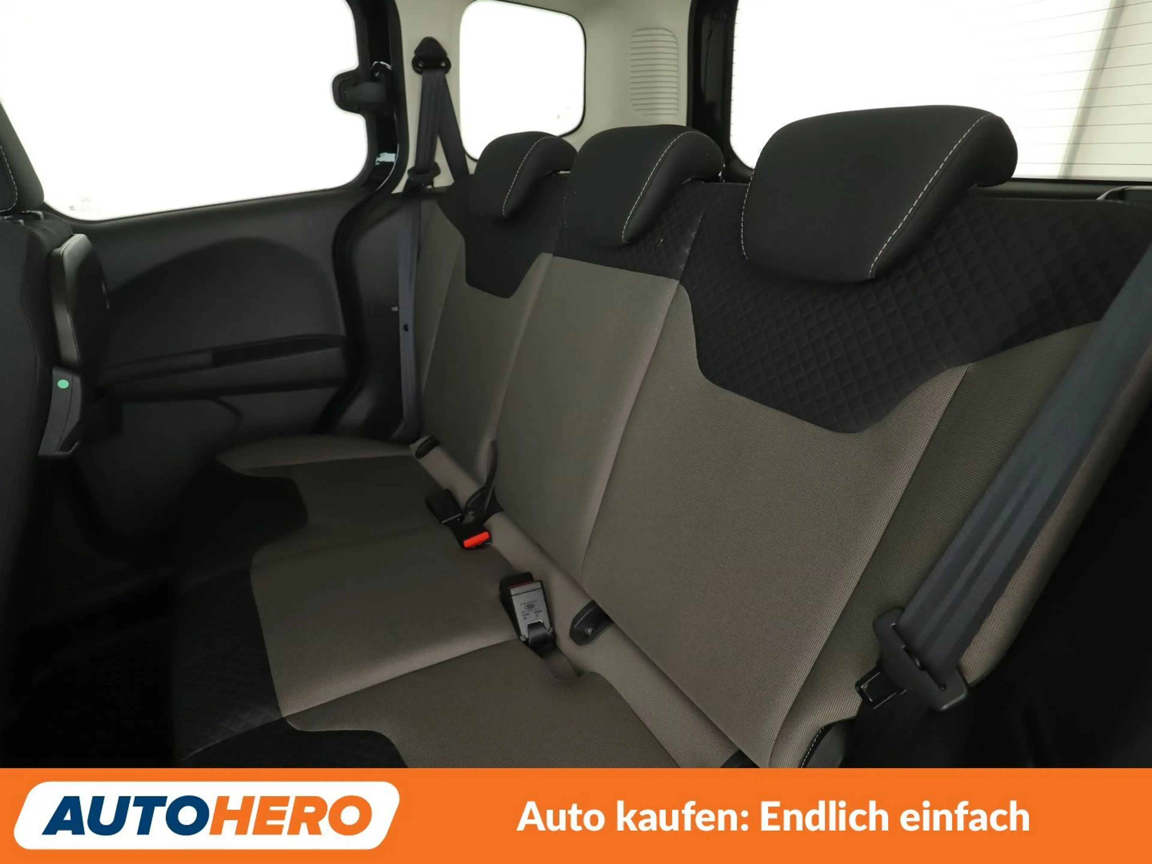 Ford Tourneo 1.0 EcoBoost Titanium*NAVI*PDC*AHK*KLIMA*TEMPO* — photo 14