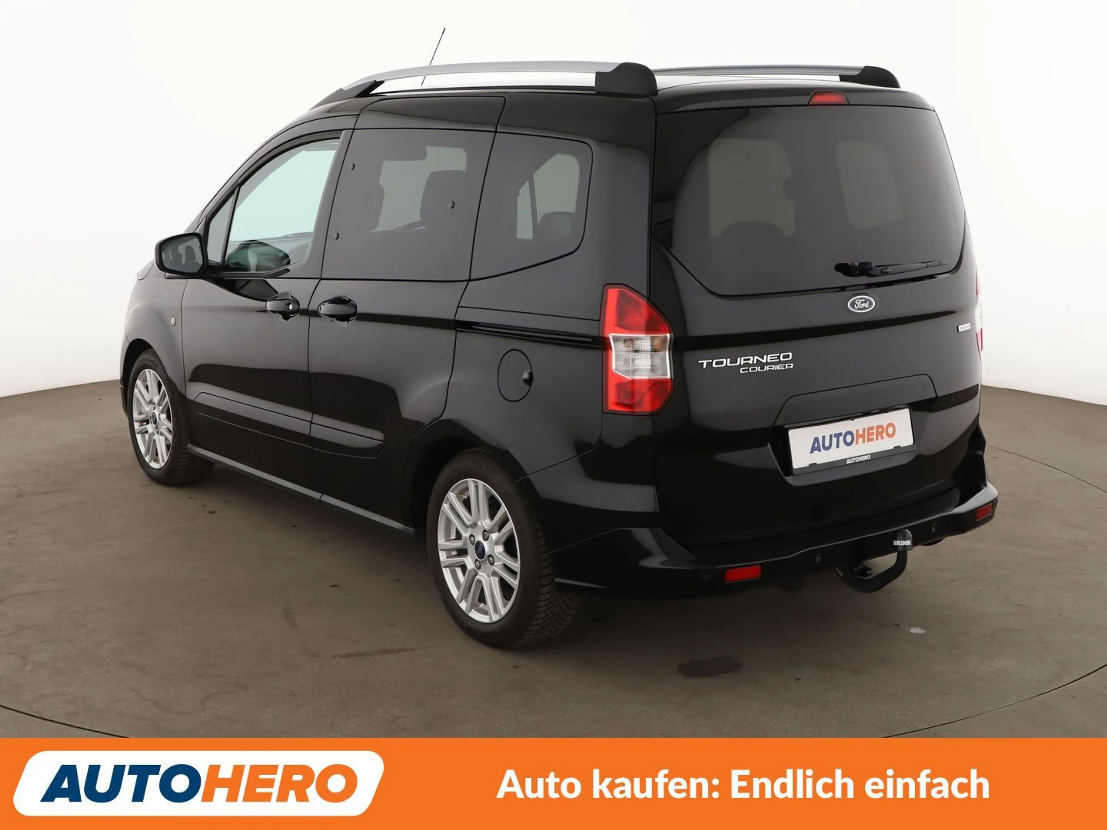 Ford Tourneo 1.0 EcoBoost Titanium*NAVI*PDC*AHK*KLIMA*TEMPO* — photo 4