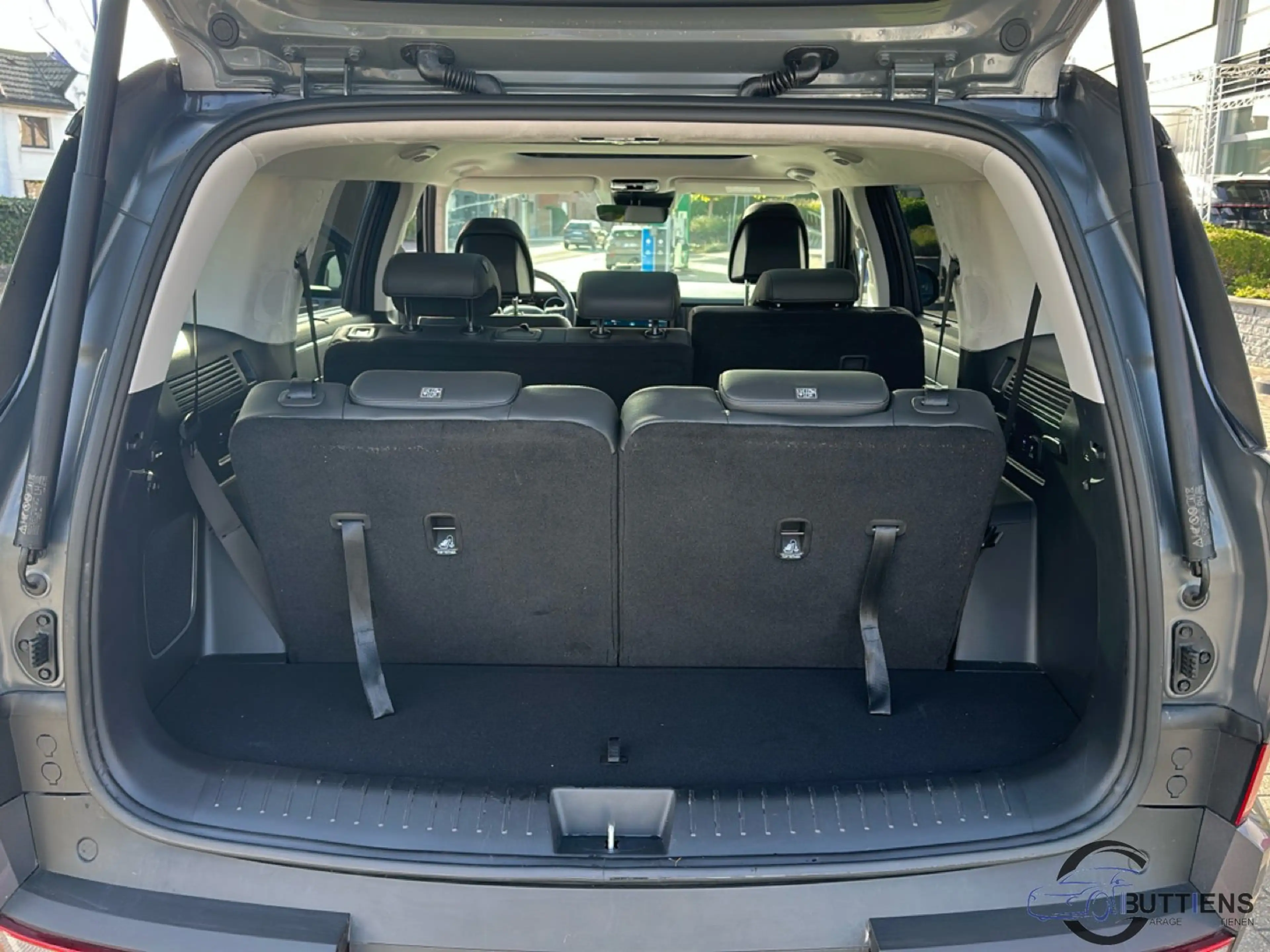 Hyundai SANTA FE T-GDi HEV Shine — photo 10