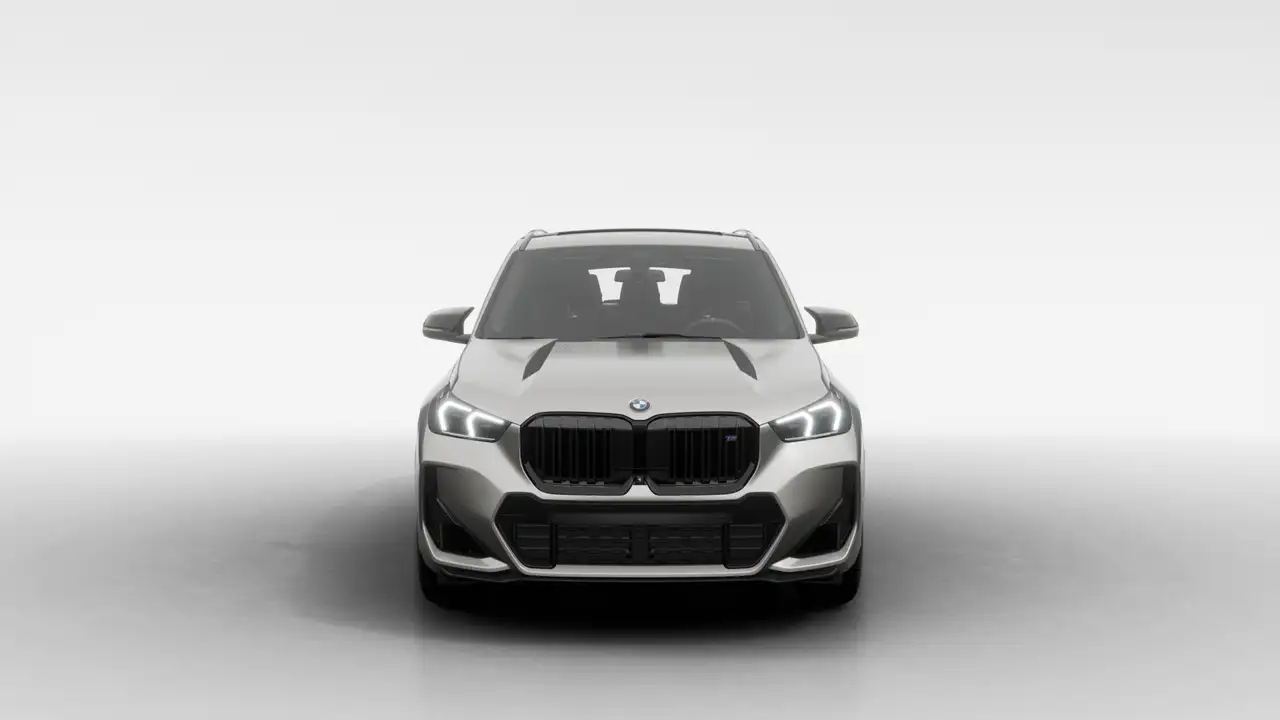 BMW X1 снимка BMW X1