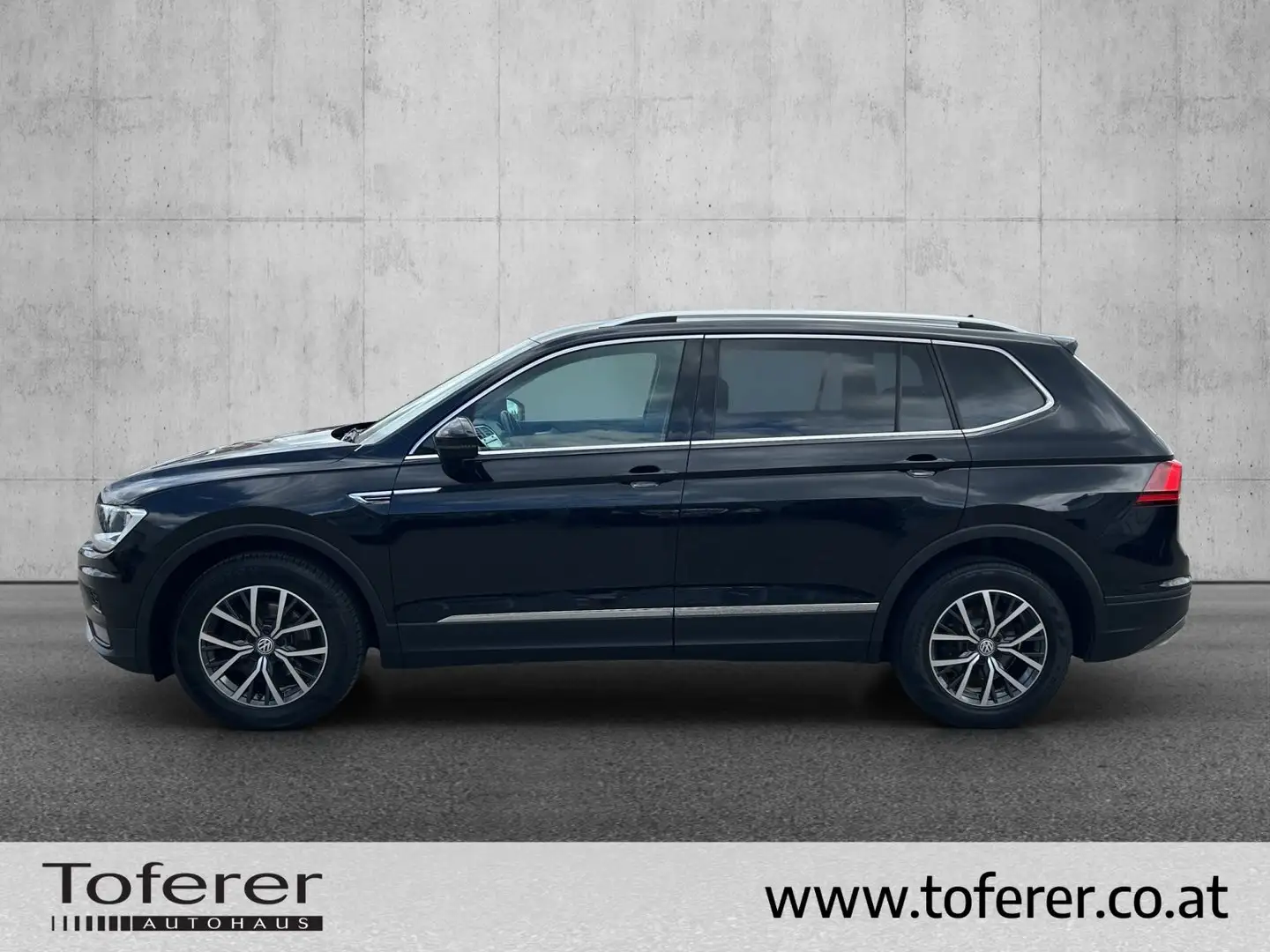 Volkswagen Tiguan Allspace Comfortline TDI DSG Zwart - 2
