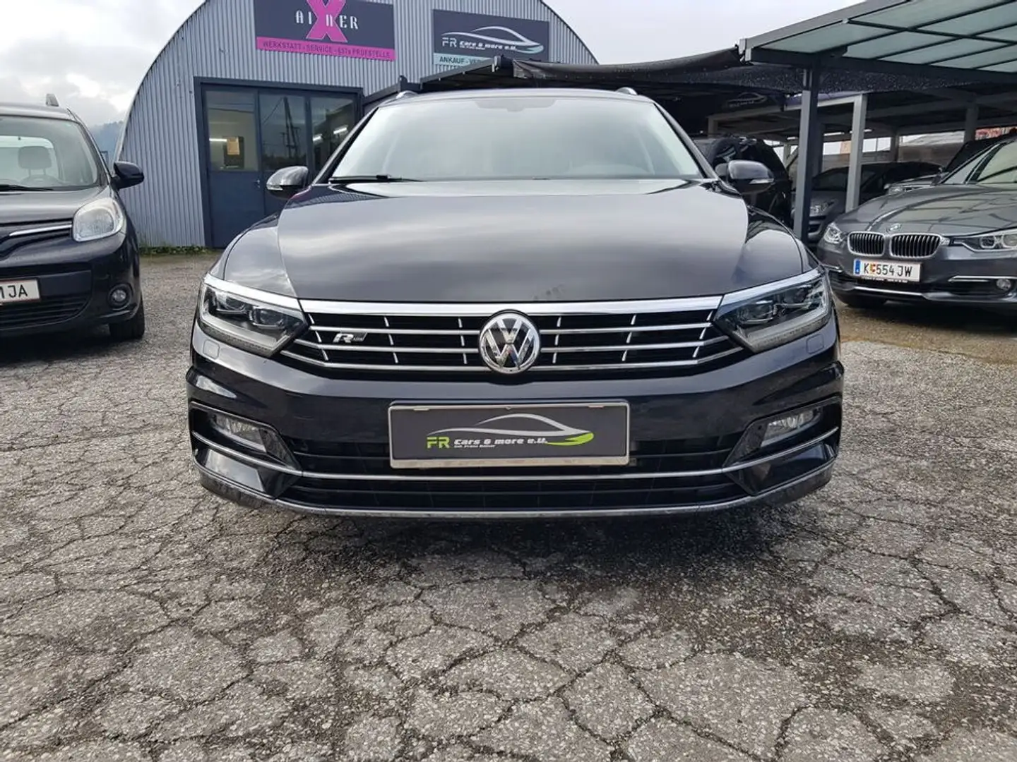 Volkswagen Passat Highline 2,0 TDI 4Motion DSG / LED / AHV / Schwarz - 2