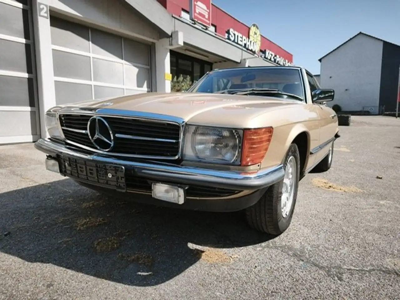 Mercedes-Benz SL 280, foto 2