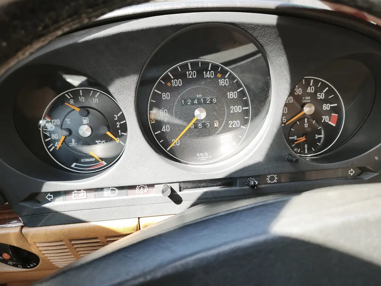 Mercedes-Benz SL 280, foto 10
