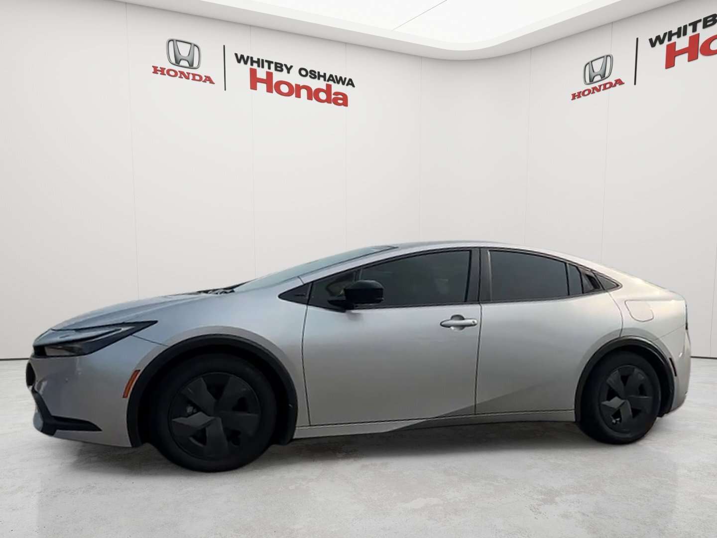 2024 Toyota Prius SE — снимка 1