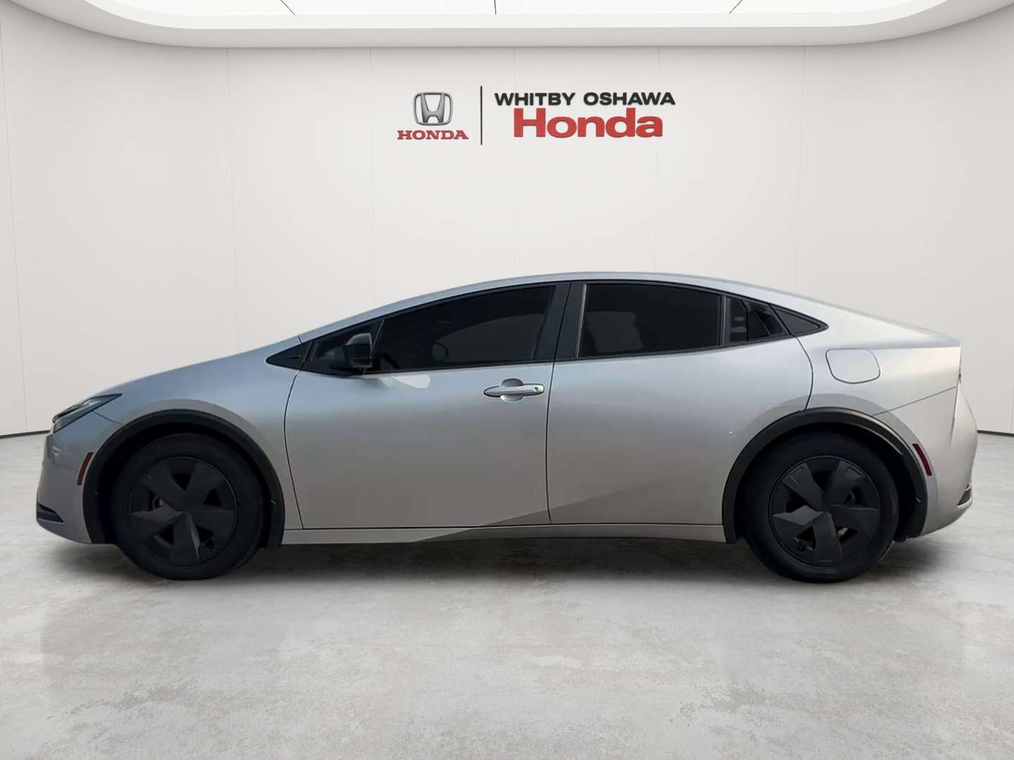 2024 Toyota Prius SE — снимка 1