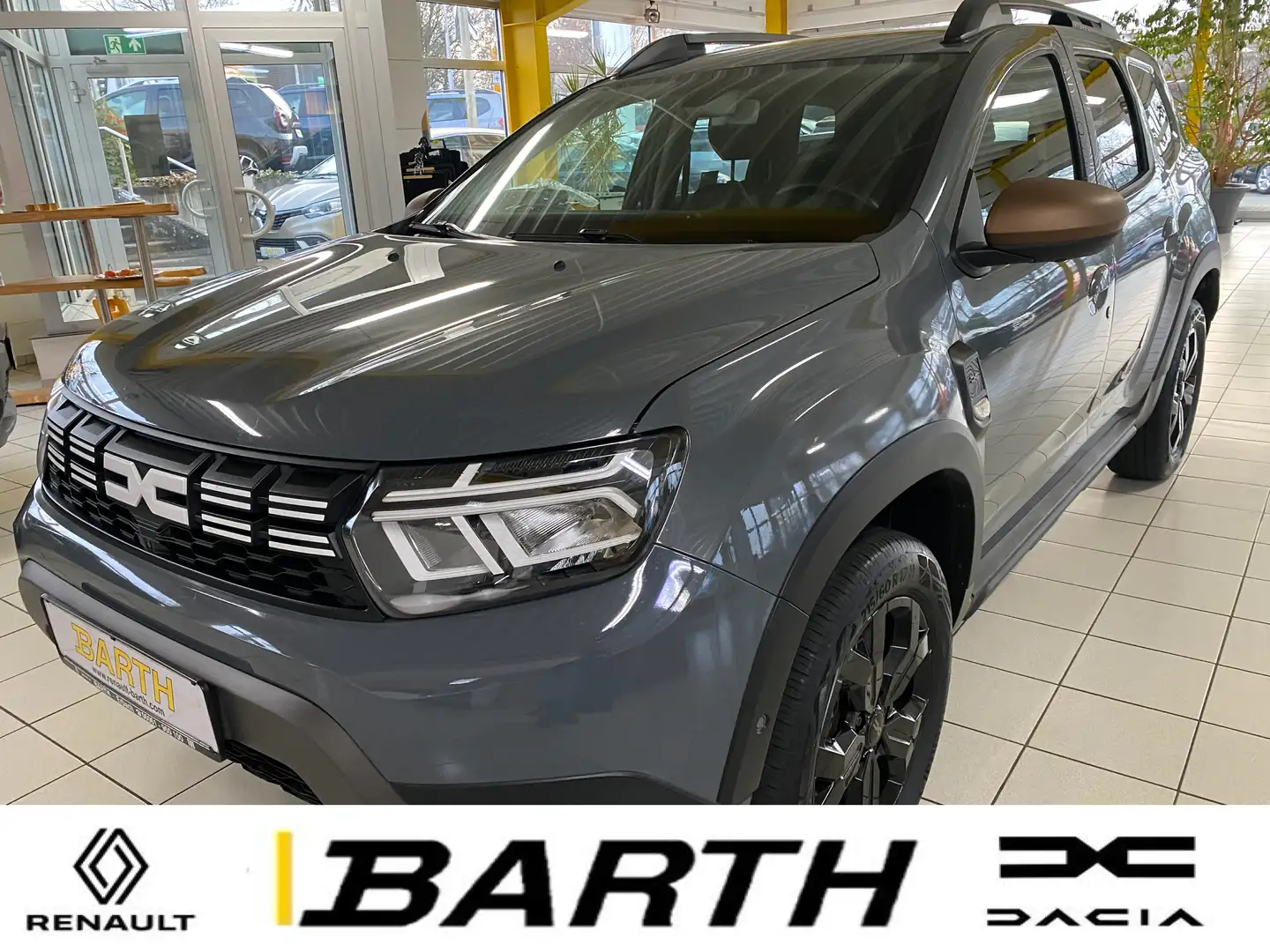 Dacia Duster Extreme TCe 150 2WD Grau - 1
