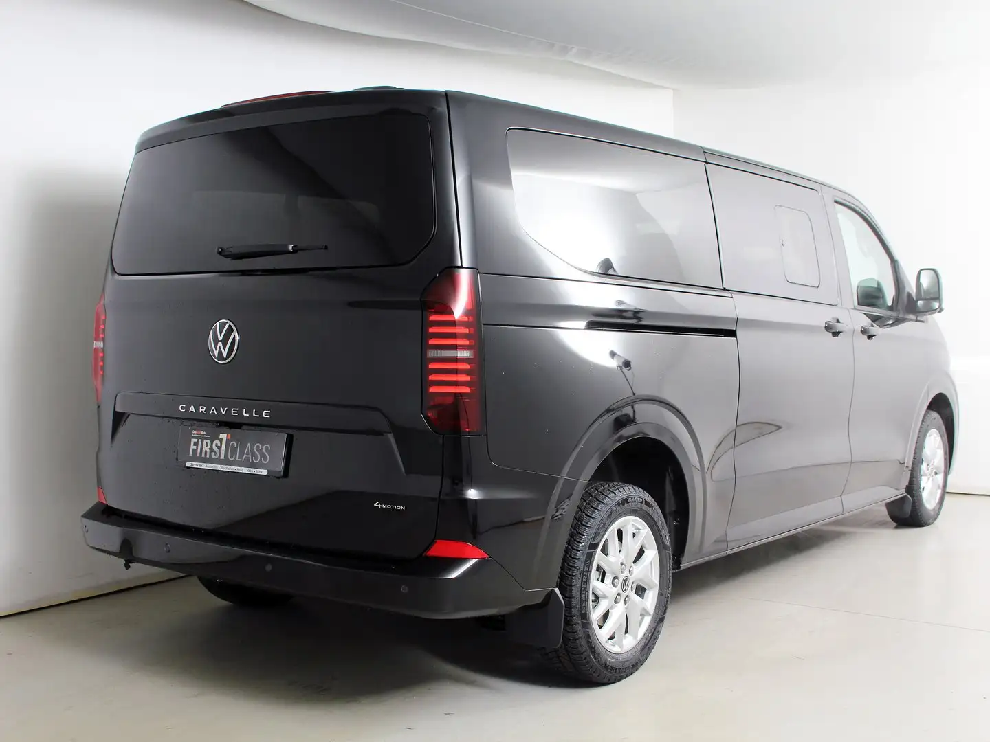 Volkswagen T7 Caravelle VW T7 Caravelle Life LR TDI 4MOTION Schwarz - 2