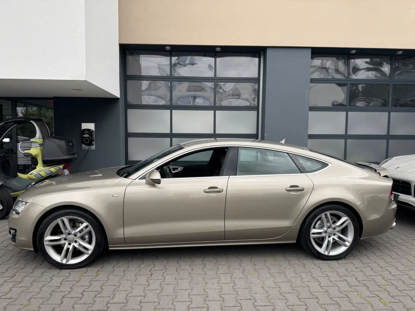 Audi A7 Sportback 2.8 FSI quattro S line Sport Plus - 2