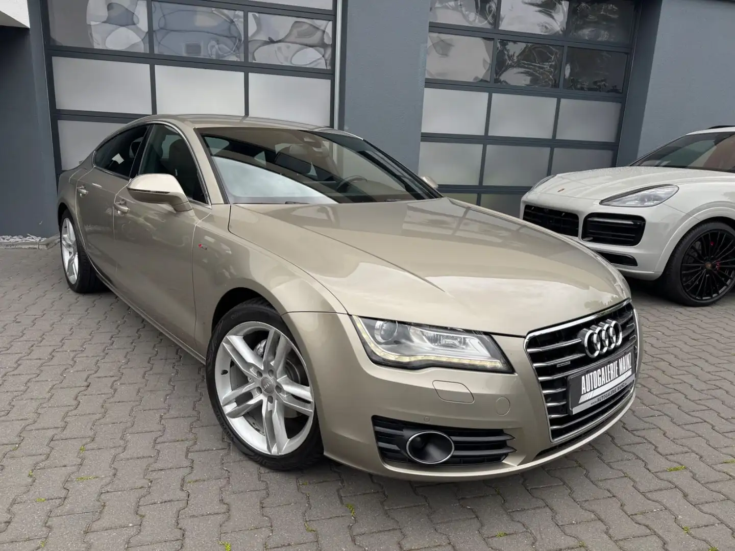 Audi A7 Sportback 2.8 FSI quattro S line Sport Plus - 1