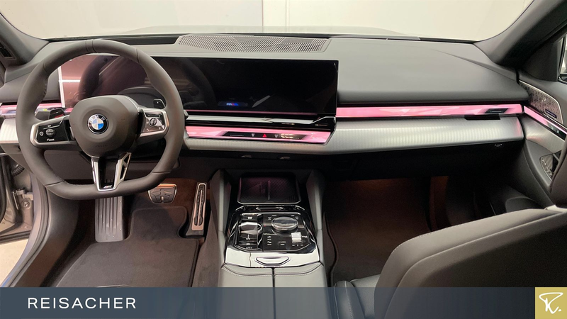 BMW 540 d xDrive Touring Sportpaket Sitzbelüftung — photo 6