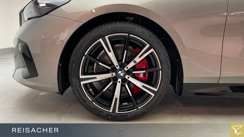BMW 540 d xDrive Touring Sportpaket Sitzbelüftung — photo 3