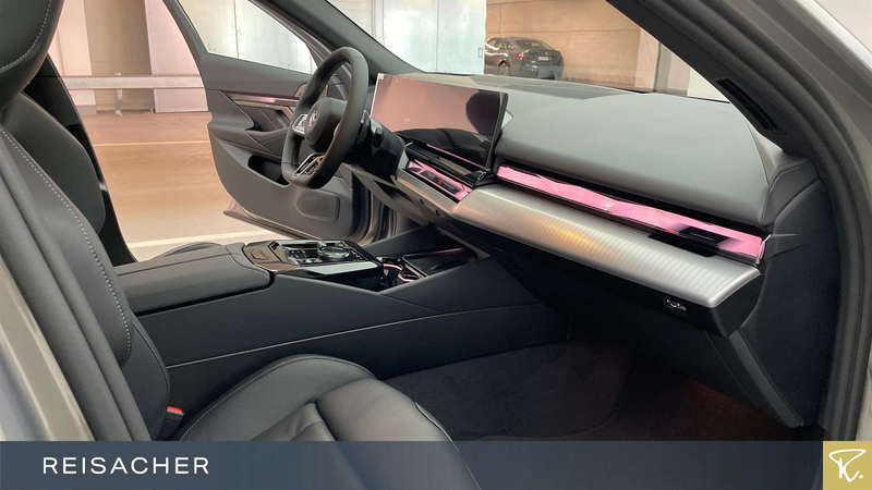 BMW 540 d xDrive Touring Sportpaket Sitzbelüftung — photo 12