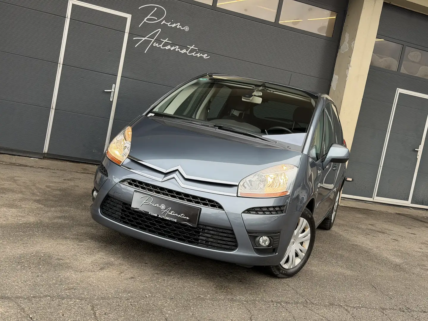 Citroen C4 Picasso 1.6L L4 DOHC 16V Automatik* PDC* ab € 99,-* Grau - 1