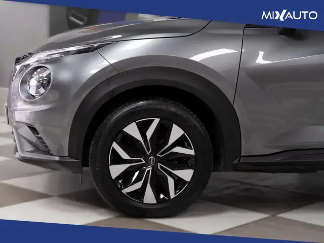 Nissan Juke view 8