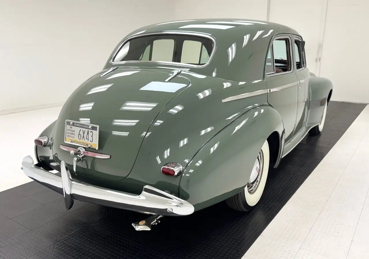 Oldsmobile Custom Cruiser 4 Door Touring Sedan, foto 5