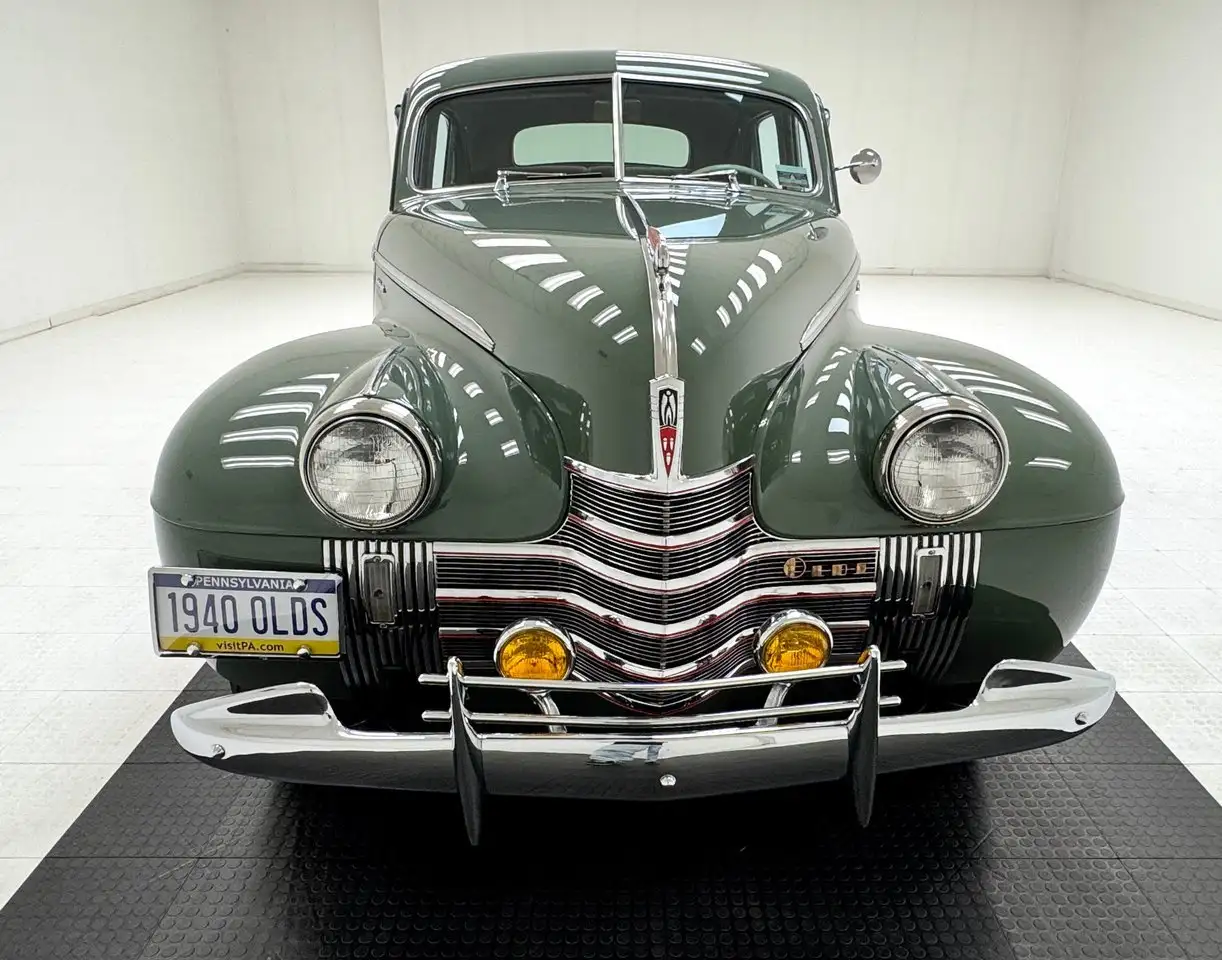 Oldsmobile Custom Cruiser 4 Door Touring Sedan, foto 8