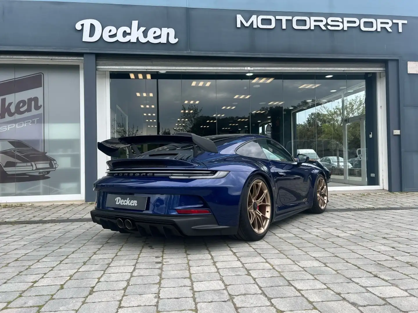 Porsche 992 GT3 Azul - 2