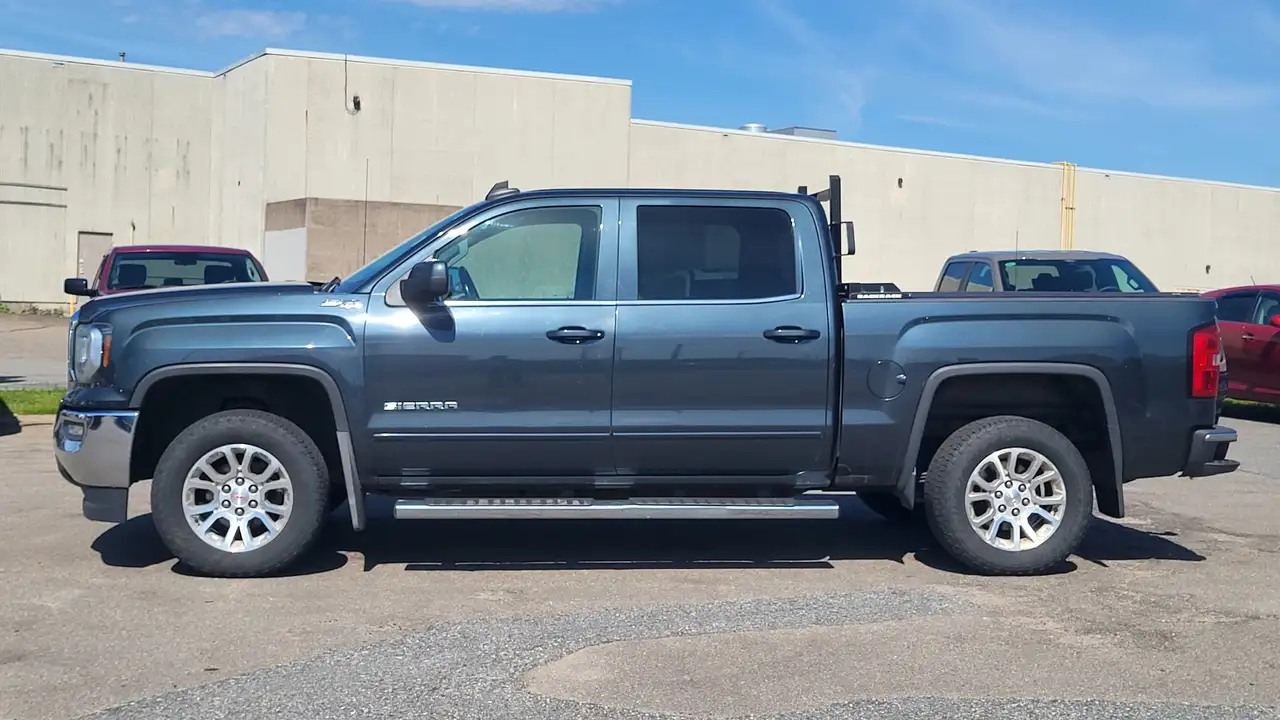 GMC Sierra 1500 снимка GMC Sierra 1500