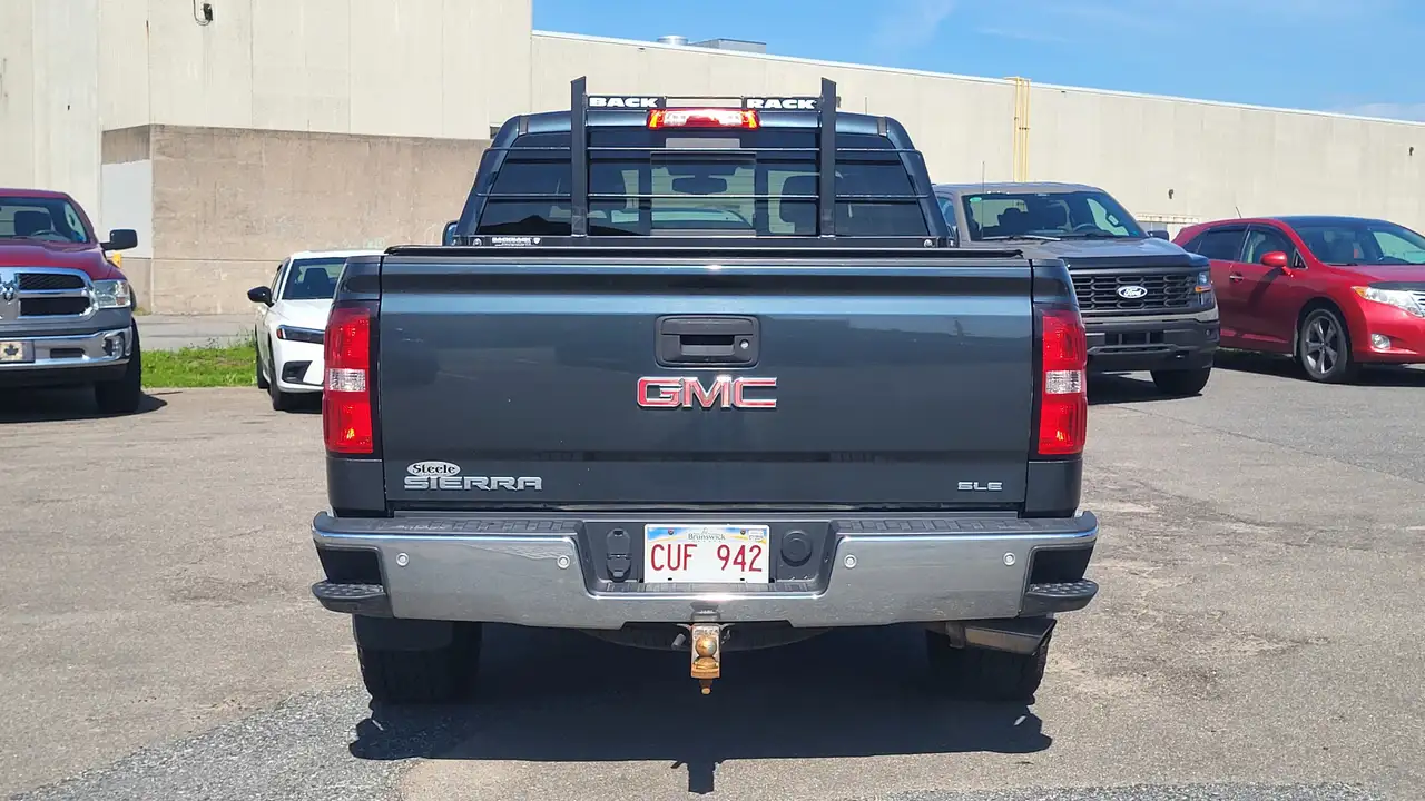 GMC Sierra 1500 снимка GMC Sierra 1500