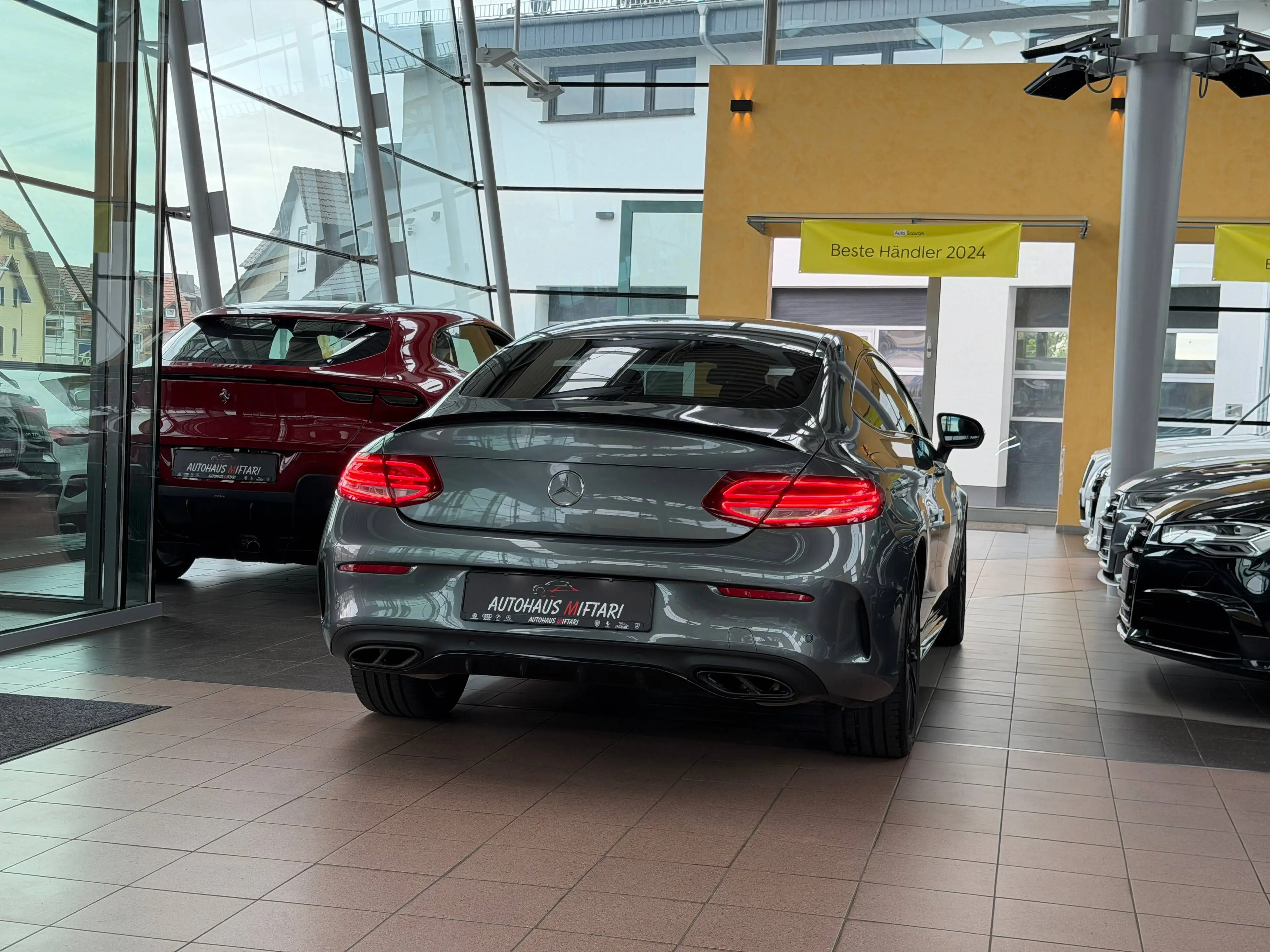 Mercedes-Benz C 43 AMG C 43 AMG Carbon Burmester Per. AGA 360° 19" — photo 4