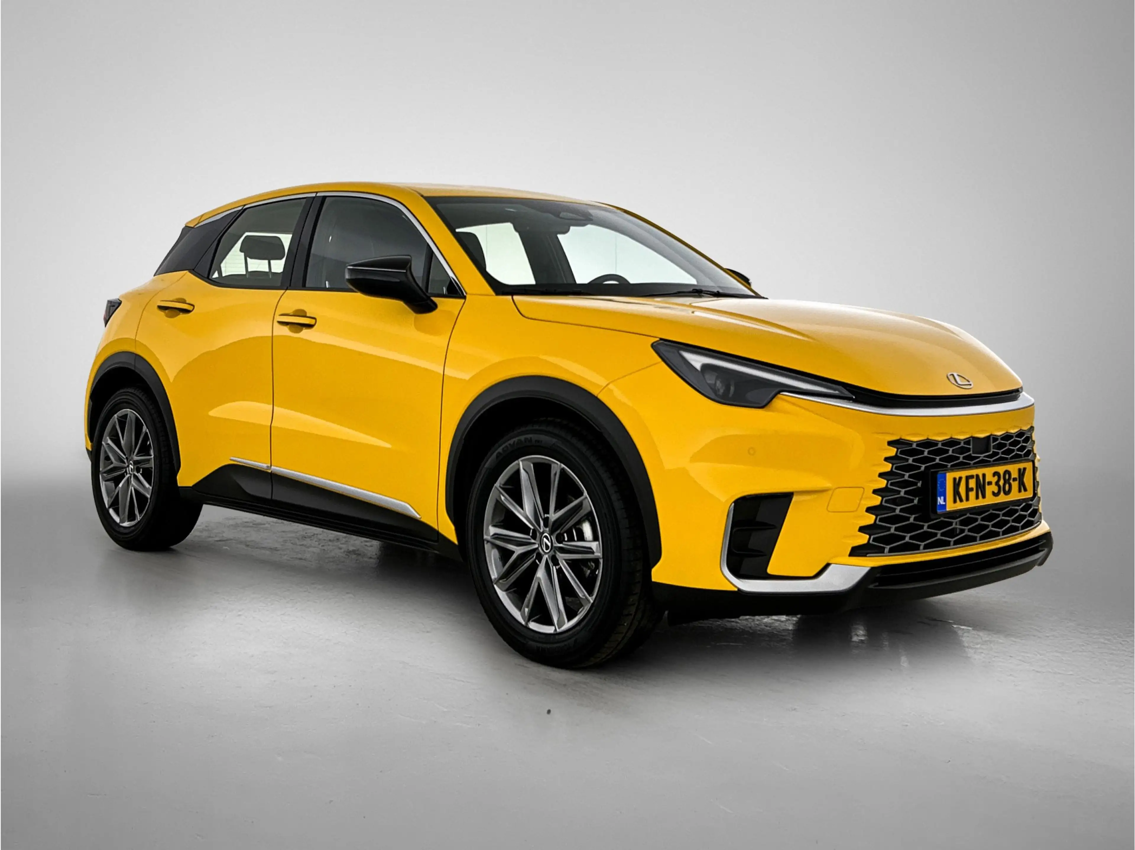 Lexus LBX Relax 2WD | BTW Voertuig | Premium uitgevoerd | De — photo 14