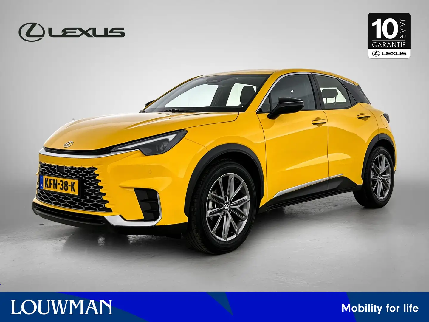 lexus lbx