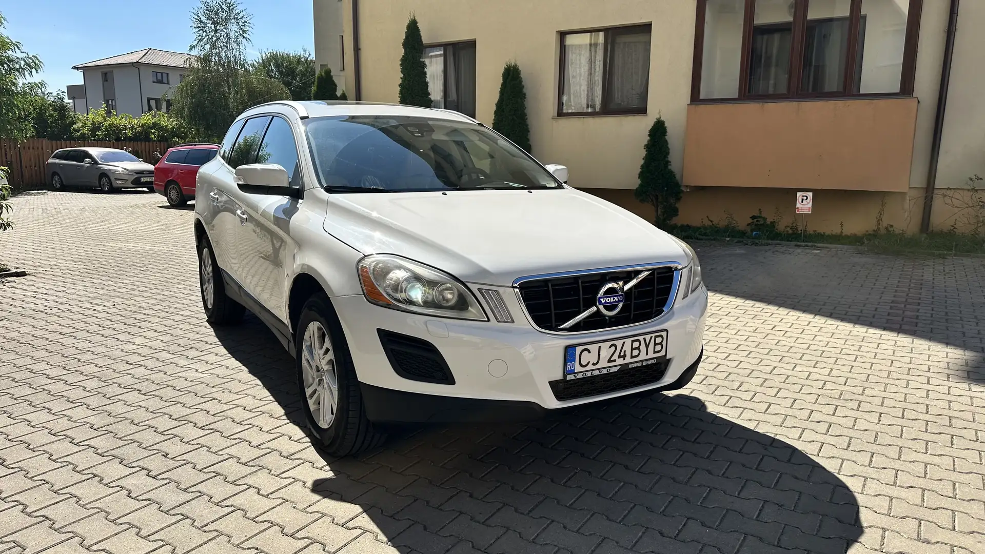 Volvo XC60 D3 AWD Aut. Momentum - 1