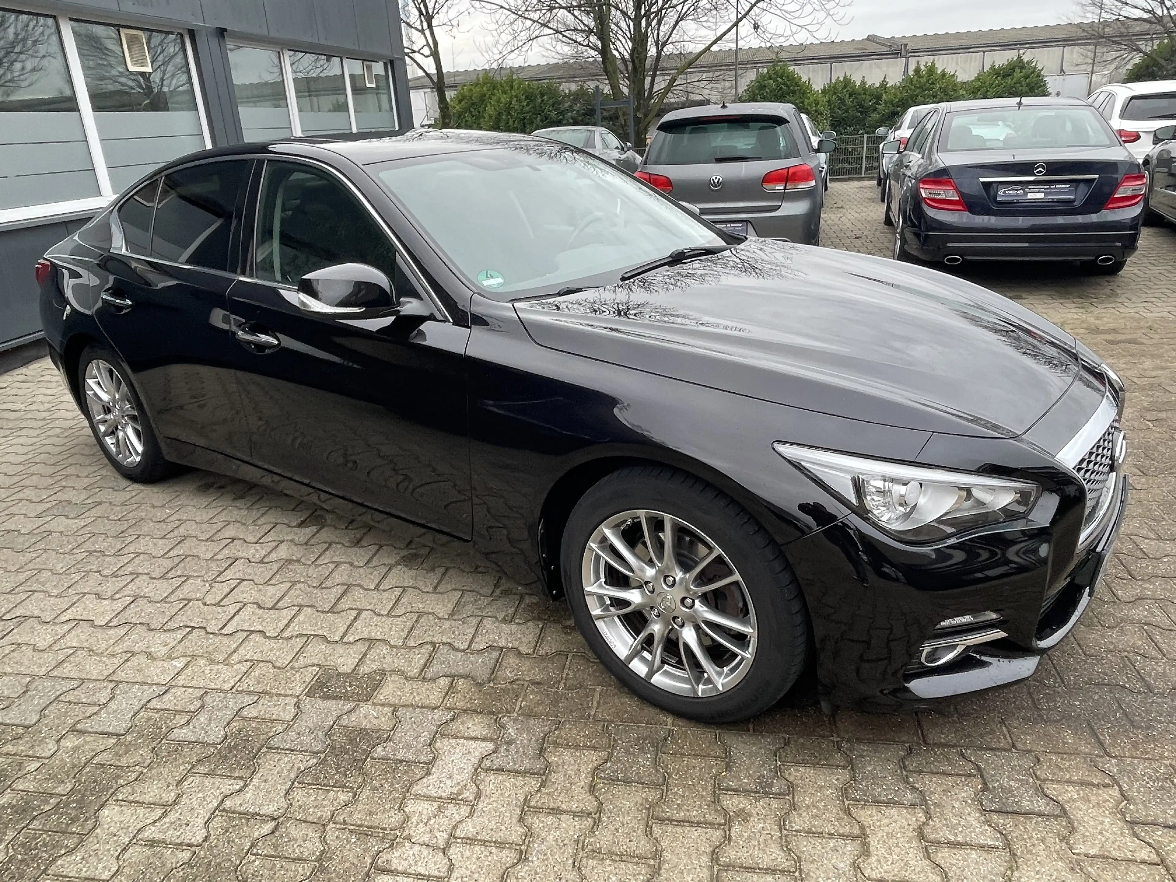 Infiniti Q50 2.2 D Premium Automatik Limousine TopGepflegt Voll — photo 11