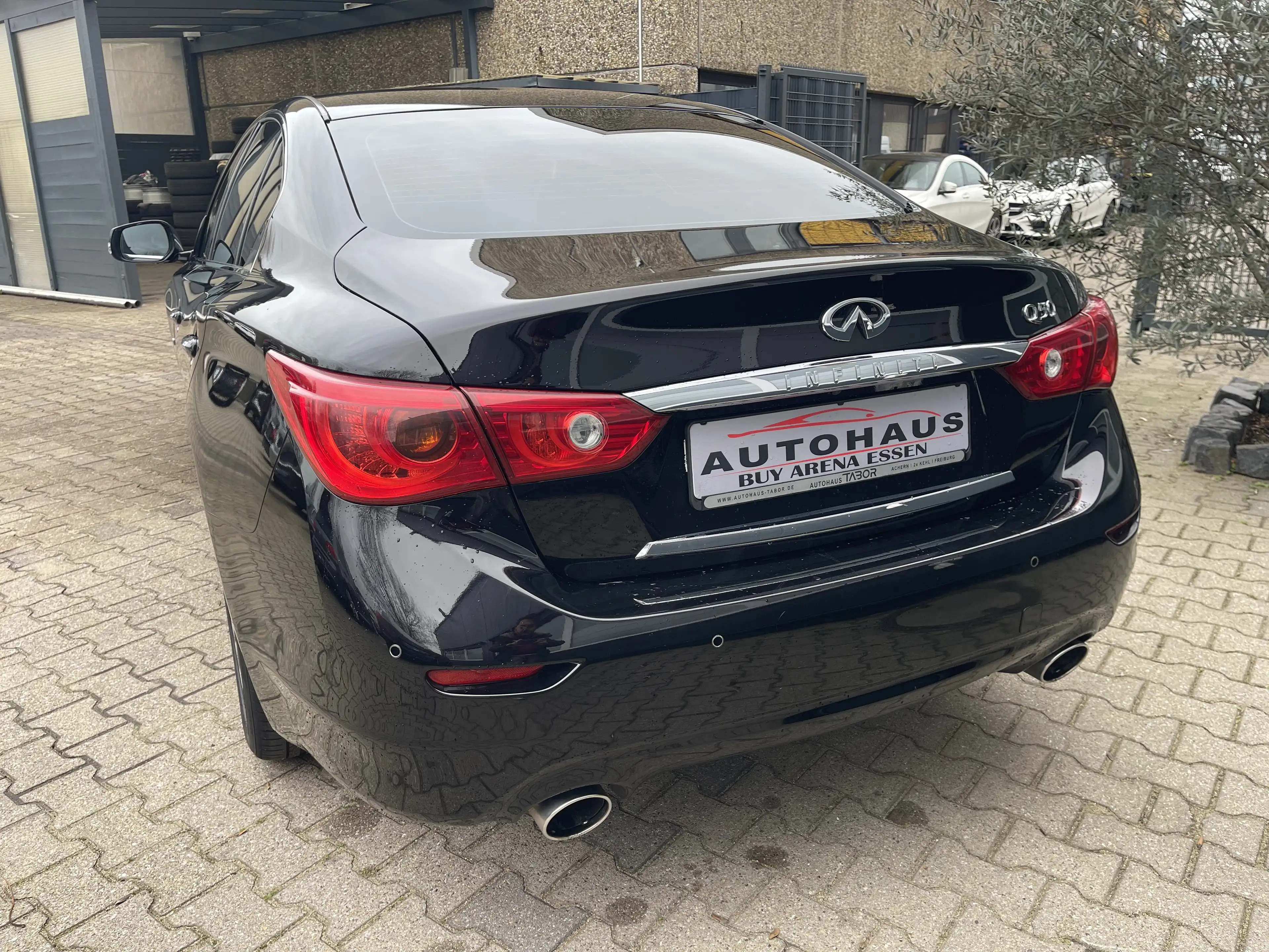 Infiniti Q50 2.2 D Premium Automatik Limousine TopGepflegt Voll — photo 4