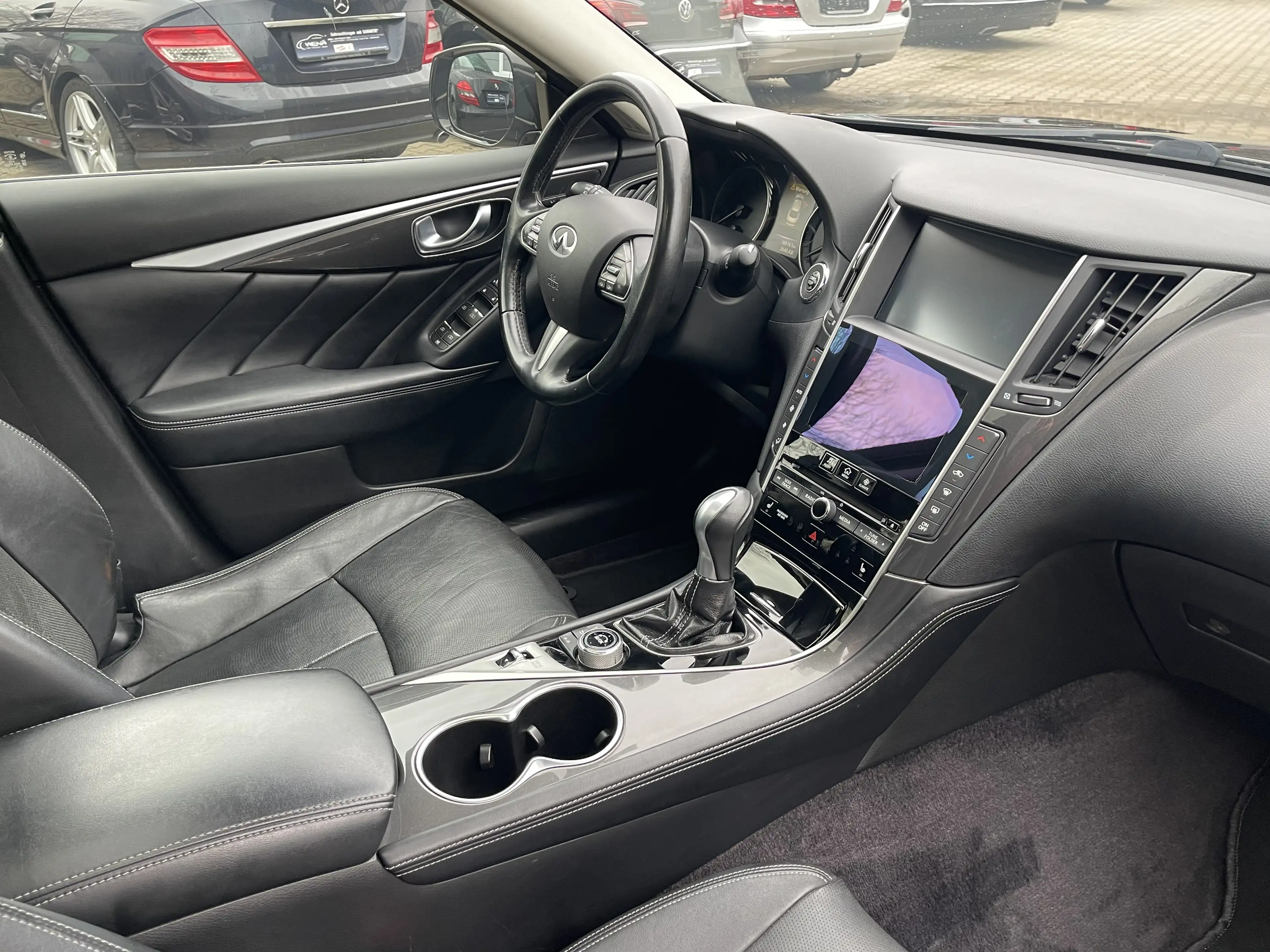 Infiniti Q50 2.2 D Premium Automatik Limousine TopGepflegt Voll — photo 13