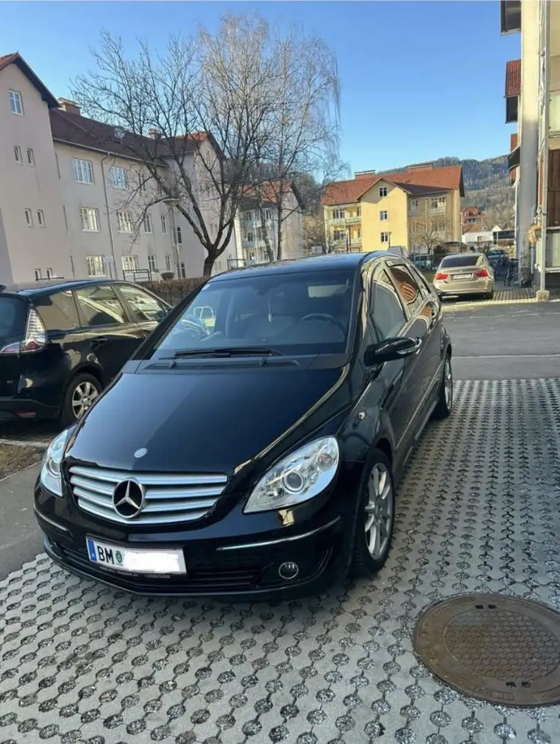 Mercedes-Benz B 200 Noir - 2