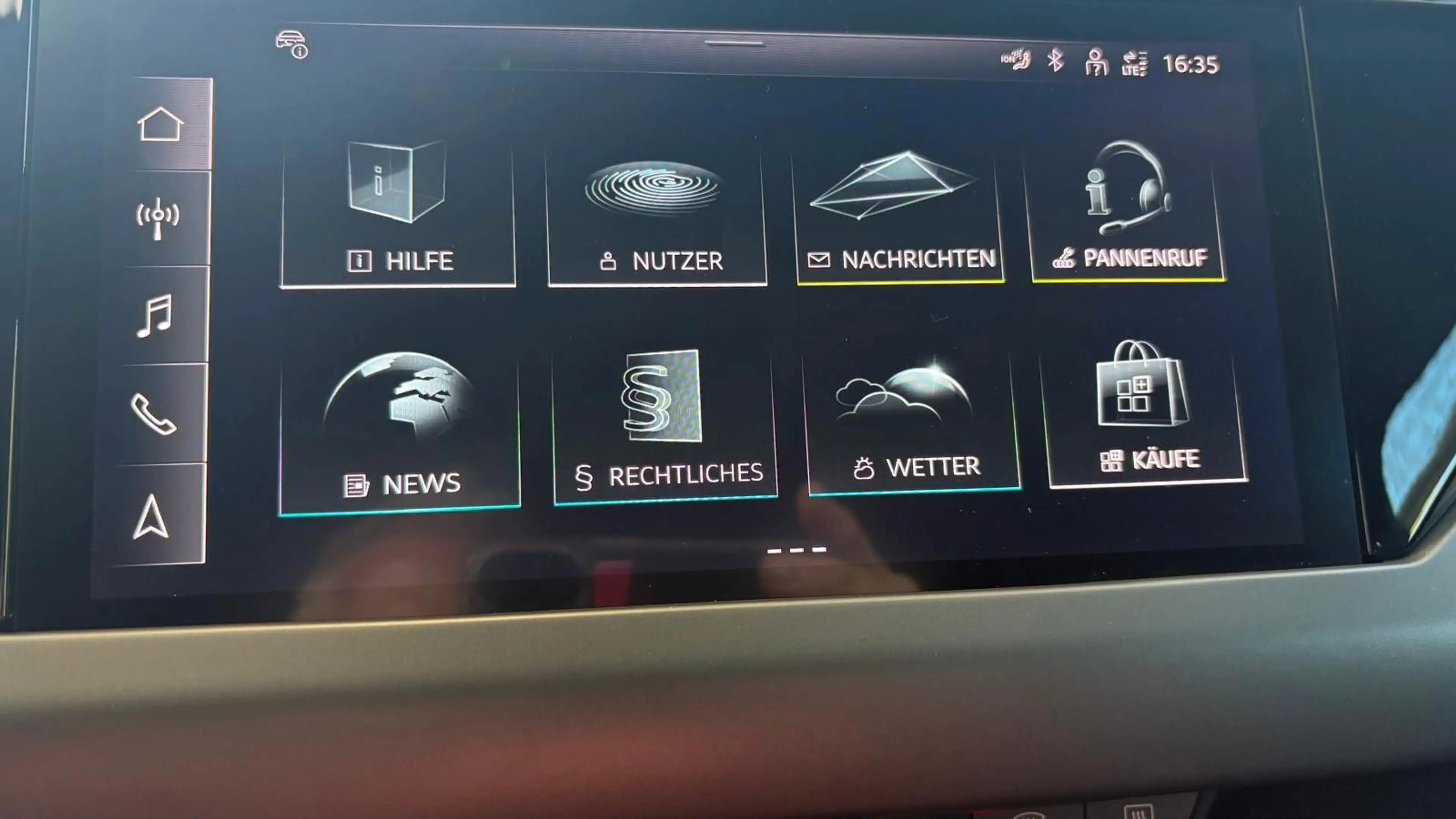 Audi e-tron GT quattro — photo 11