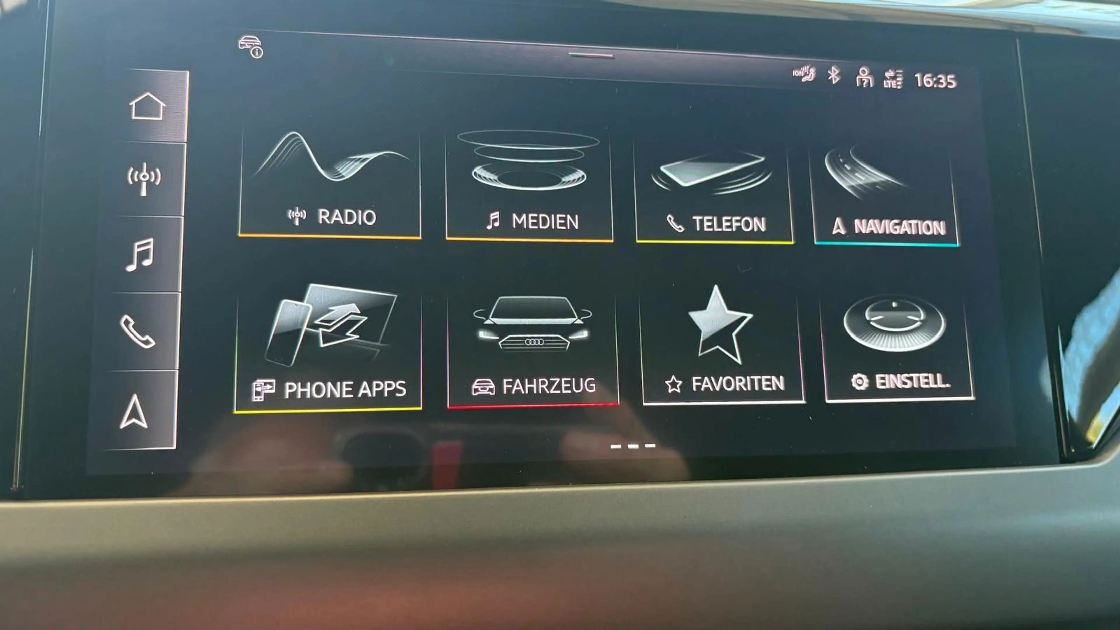 Audi e-tron GT quattro — photo 10