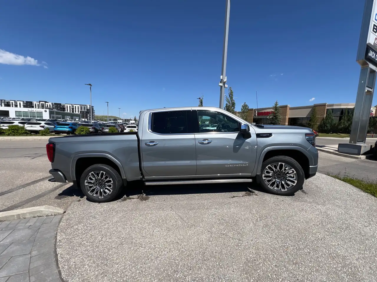 GMC Sierra 1500 fotografie GMC Sierra 1500
