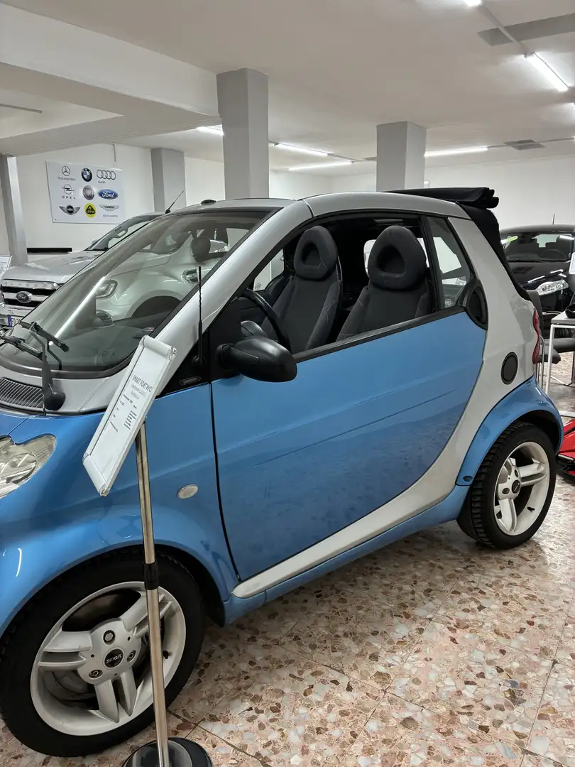 smart forTwo Fortwo Cabrio 0.7 Smart Passion 61cv Albastru - 2