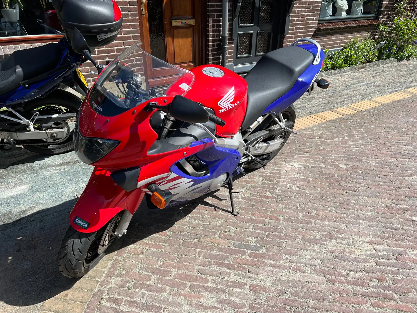 Honda CBR 600 Blauw - 1