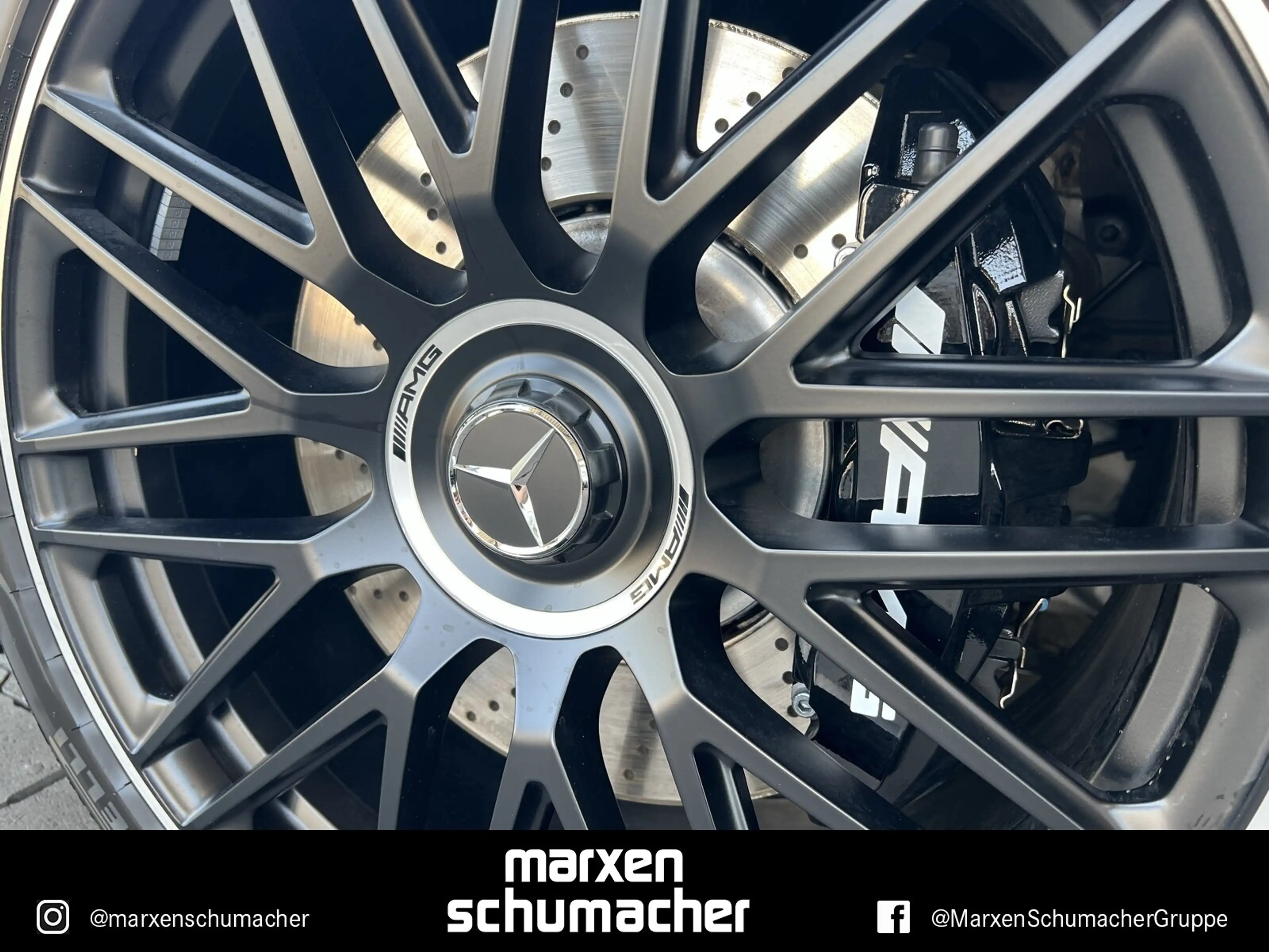 Mercedes-Benz SL 55 AMG AMG SL 55 4M+ Lift+Aero+Burm3D+Carbon+Massage Navi — photo 12