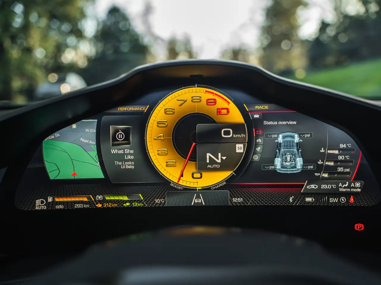 Ferrari 296 GTS снимка Ferrari 296 GTS