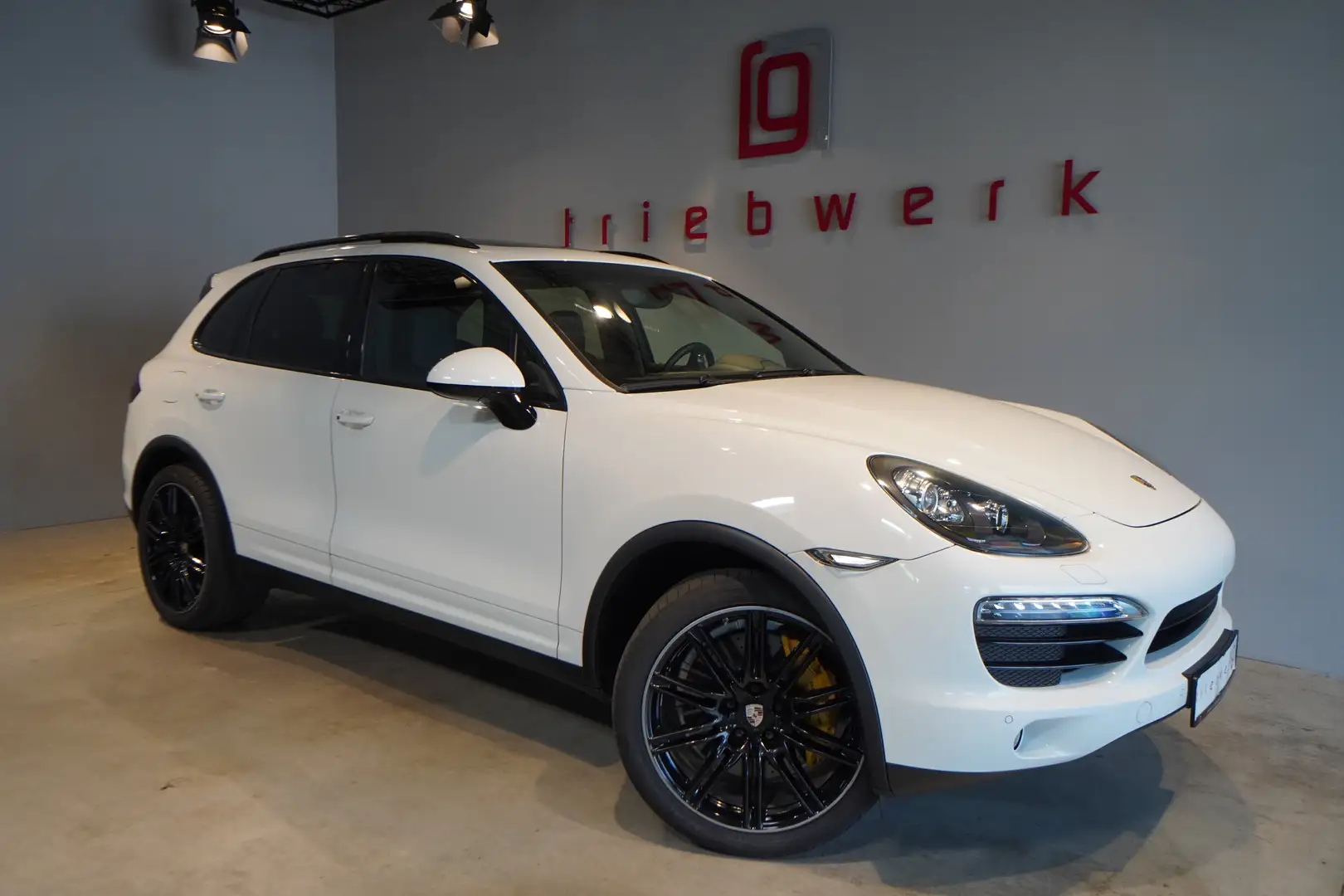 Porsche Cayenne S 4.8 V8*U-Frei*2.Hd.*BRD-FZG*Pano*56Tkm *21 Zoll* Weiß - 1
