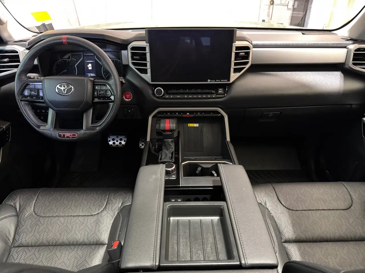 Toyota Tundra photo Toyota Tundra