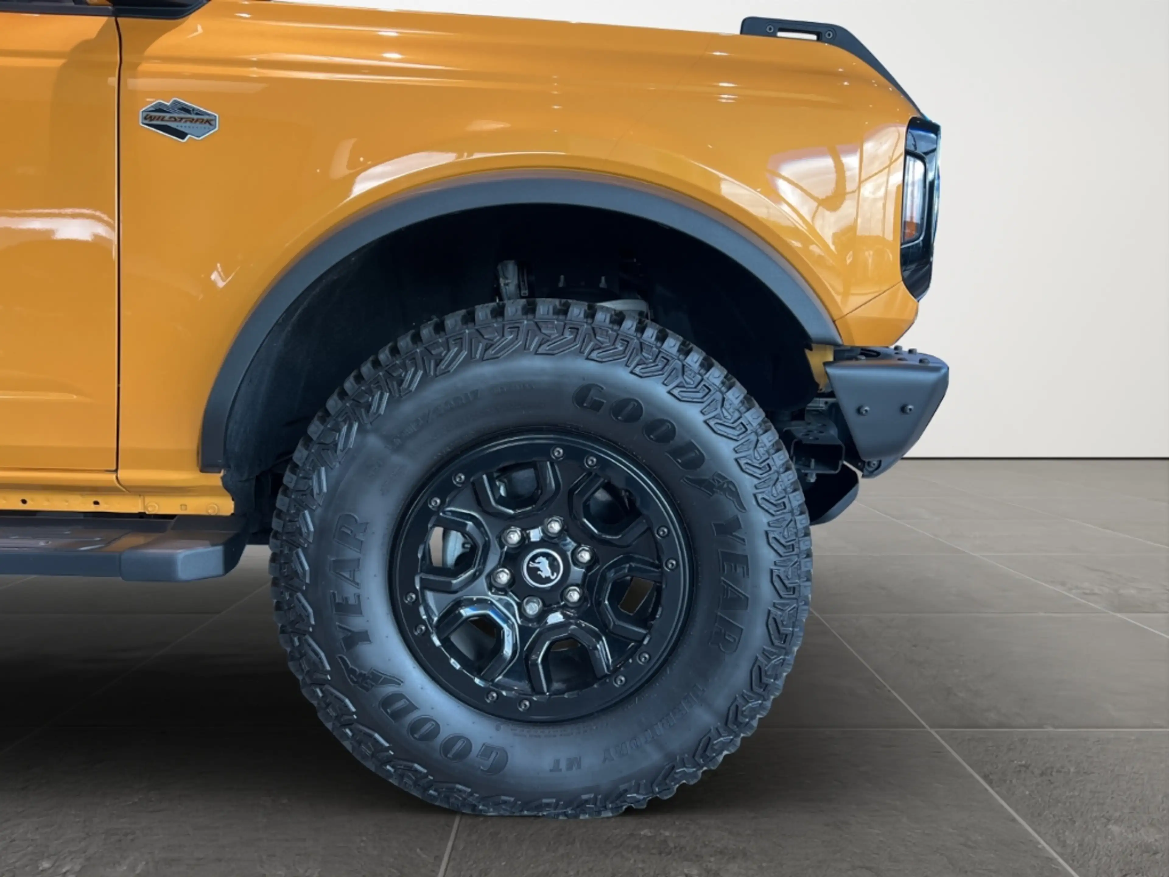 Ford Bronco V6 Wildtrak SASQUATCH 4x4/Hard-Top — photo 4